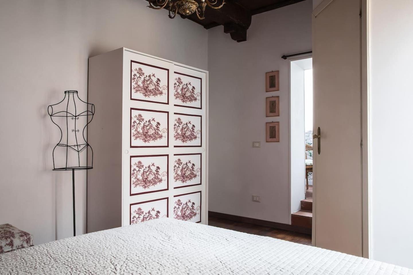 Crispi Deluxe 2 Bedroom Roma Esterno foto